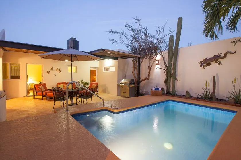Downtown, private Pool, Walk to malecón - Image 1