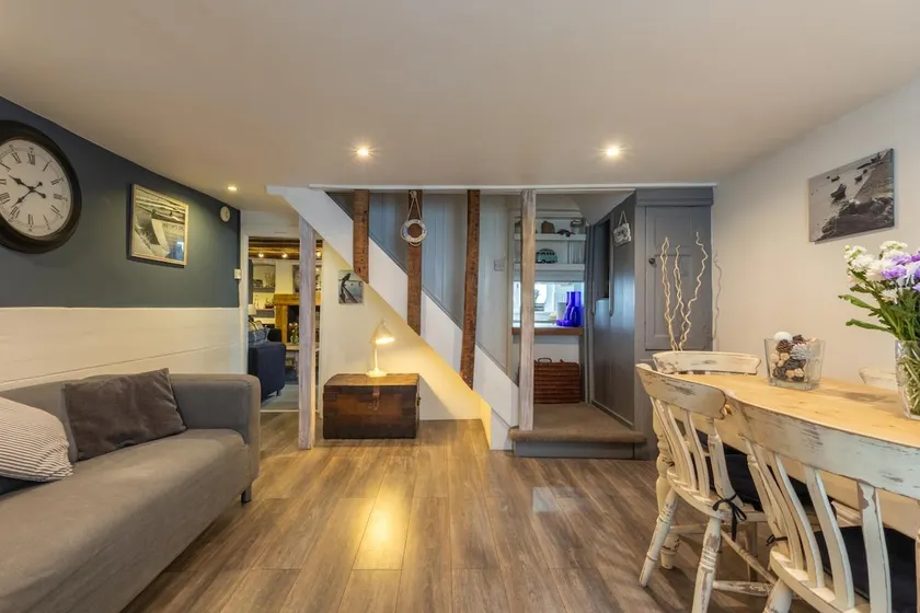 Cockle Cottage - Image 1