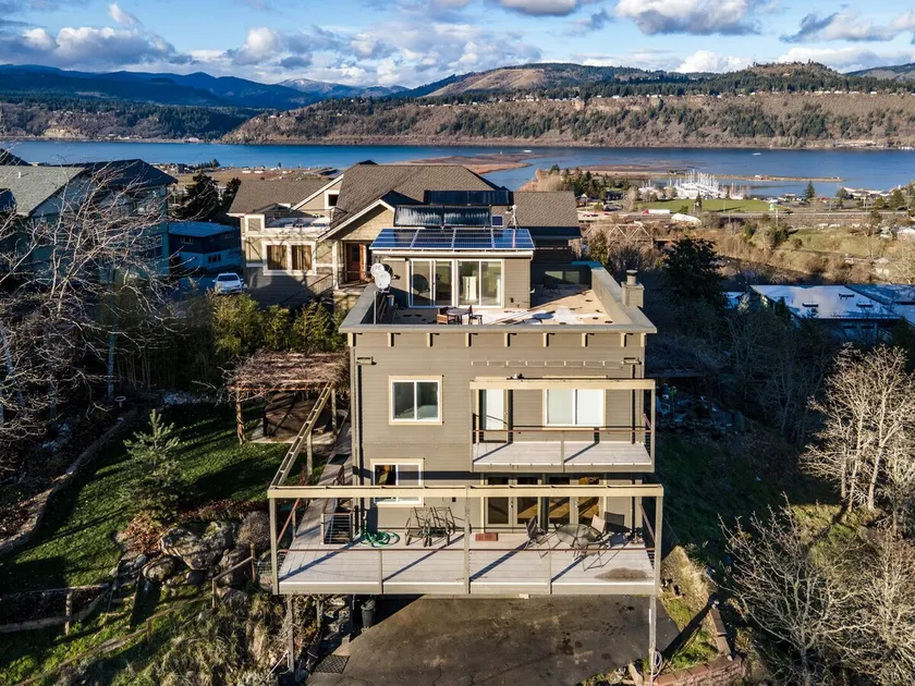 Hazel House - Magnifique maison avec une vue parfaite! Parfait pour une escapade hivernale! - Image 1