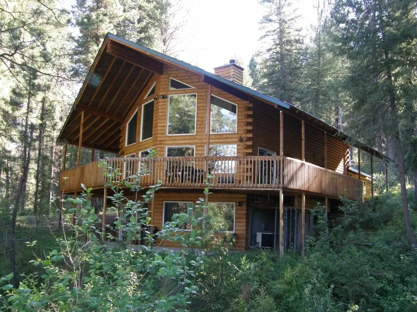 Fabulous Mountain Chalet on the River with All the Amenities you Desire! - Image 1