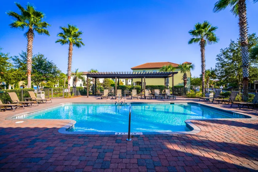 7. nat gratis (8 / 11-12 / 31) * Pool! Strand Sporvogn Pass! ~ Himmelens fred i Villa Lago - Image 1