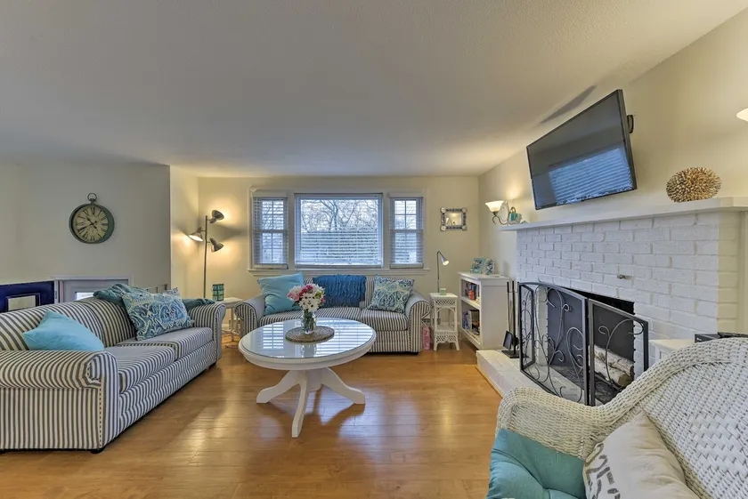 NEU! Cape Cod Home mit Blick & Zugang zum Mühlenteich! - Image 1