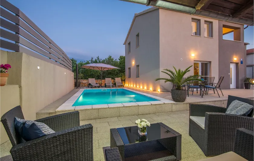 Nice Home in Kras With Wifi and 2 Bedrooms - Image 1