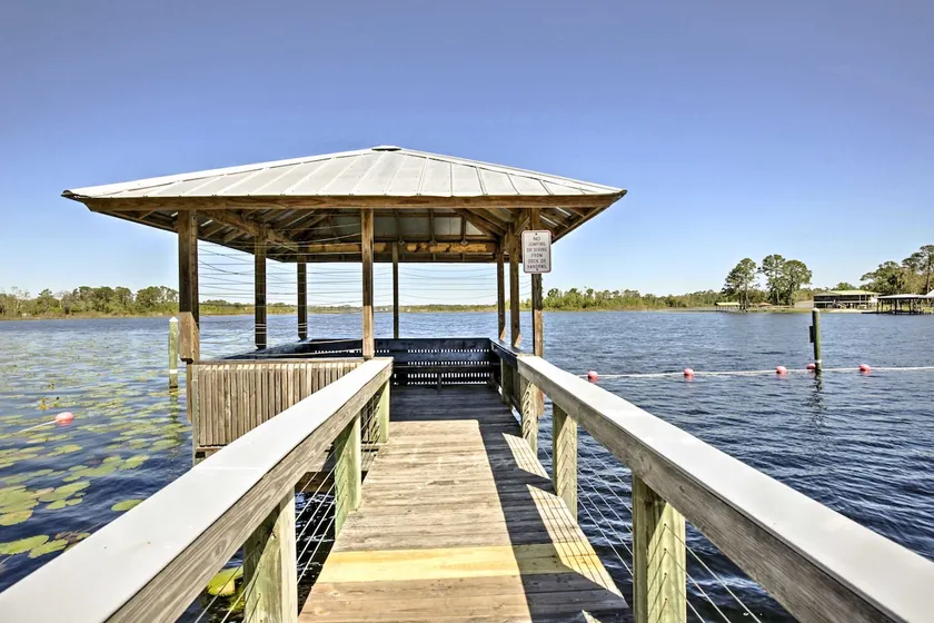 Peaceful Pomona Park Home: 1 Mi to Lake Broward! - Image 1