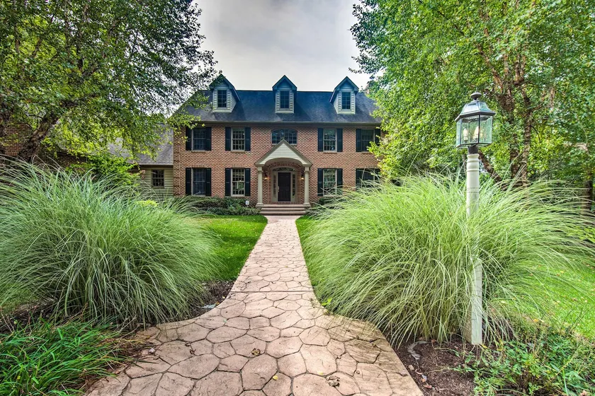 Extravagant Atglen Manor w/ Private 60-Acre Land! - Image 1