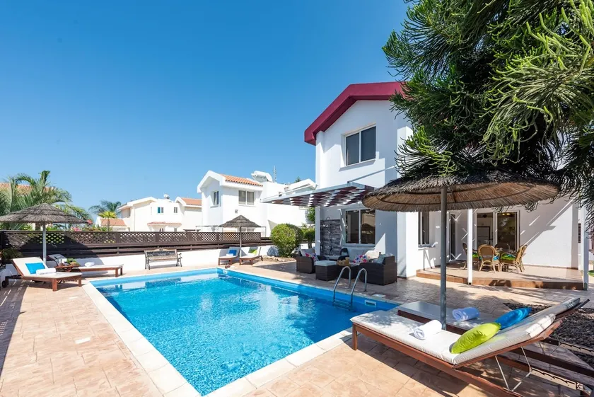 Villa Willow Mandali by Ezoria Villas - Image 1