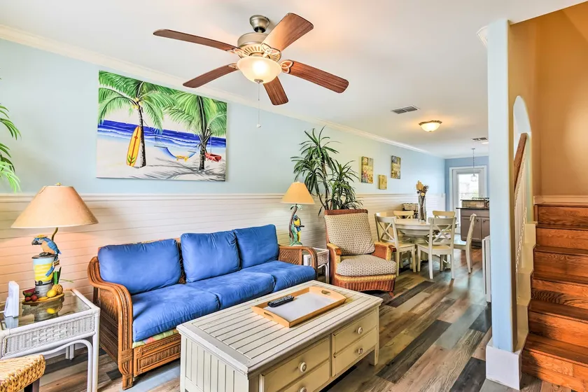 Near Port Aransas Beach: Condo w/ Pool Access - Image 1