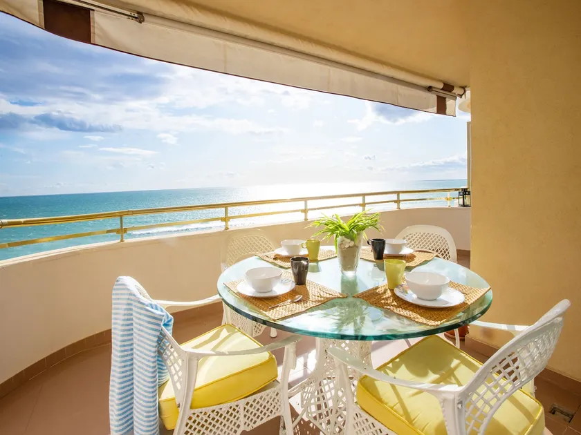 Apartment Front Beach by Interhome - Image 1