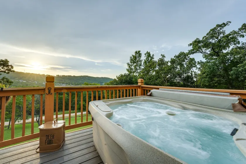 Hot Tub & Fire Pit! Lake-View Home in Blue Eye - Image 1