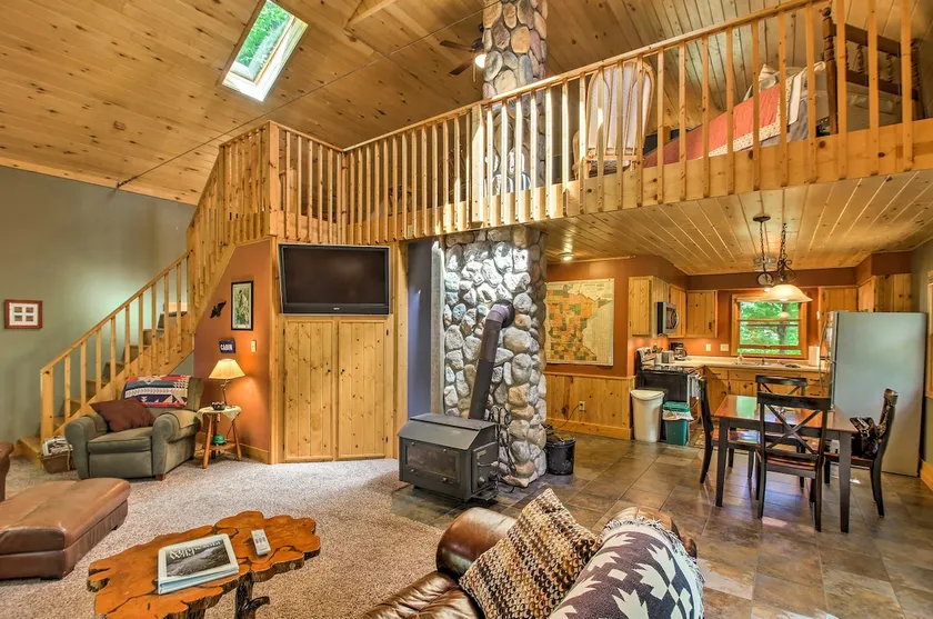 Waterfront Cabin on Trout Lake w/ Private Dock! - Image 1