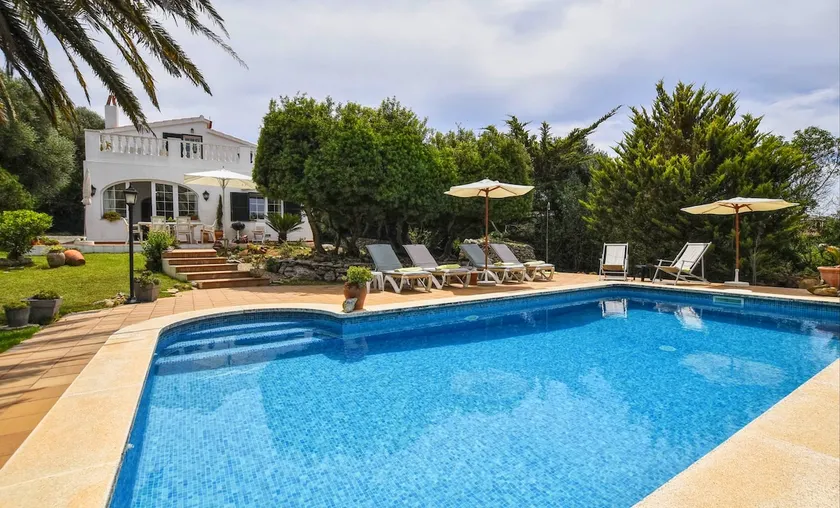 Villa just 6 km from the sea pool & wifi 6 people - Image 1