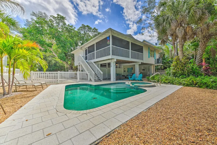 Canalfront Anna Maria Cottage m / pool & boblebad! - Image 1