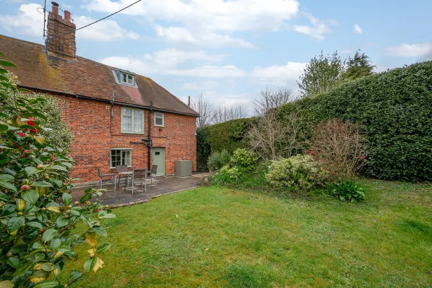3 Bed in Westleton Saxmundham oc-est - Image 1