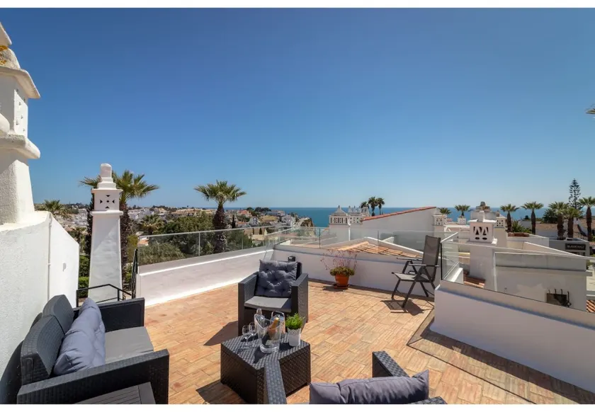 2 camere da letto, piscina comune, 400m alla spiaggia e centro città, ideale per famiglie - Image 1
