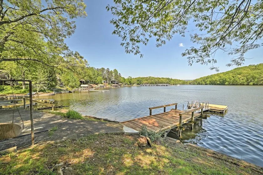 Harrison Lakefront Cottage w/ Private Dock! - Image 1