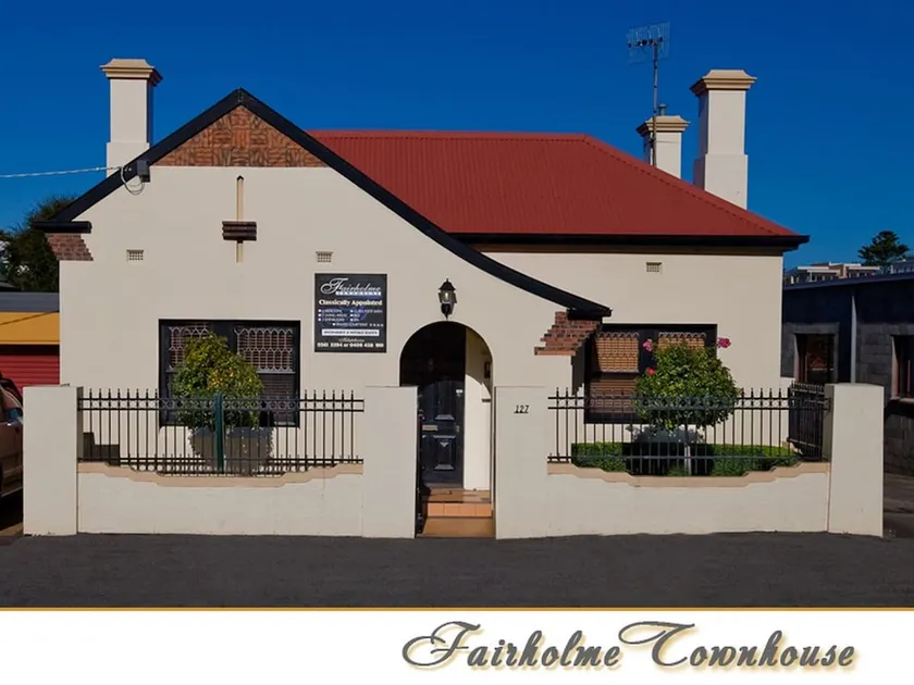 Fairholme Townhouse - Image 1