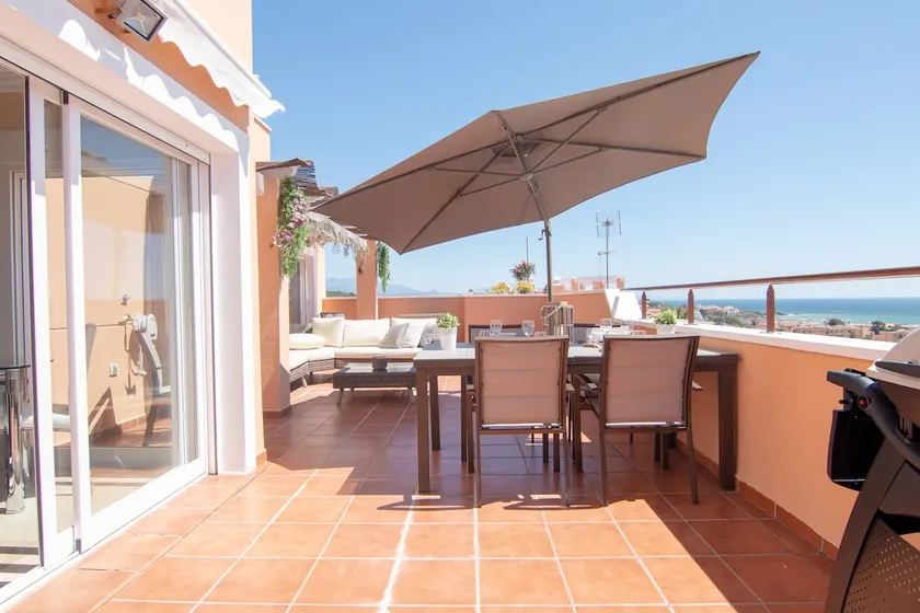 2242-amazing penthouse 2terraces sea view - Image 1
