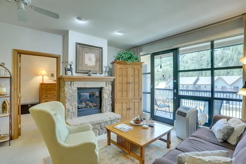 Lavish Escape - 3 Mi from Beaver Creek Resort! - Image 1