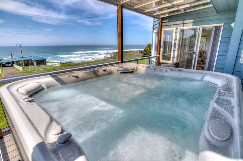Amazing Meerblick in Yachats! Modernes Dekor! Hundefreundlich! FREIE NACHT! - Image 1