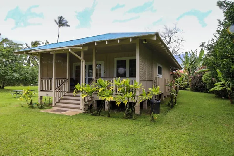 Plantation Cottage - sehr privat 1br / 1ba Ferienhaus in der Nähe des Strandes in Haena - Image 1