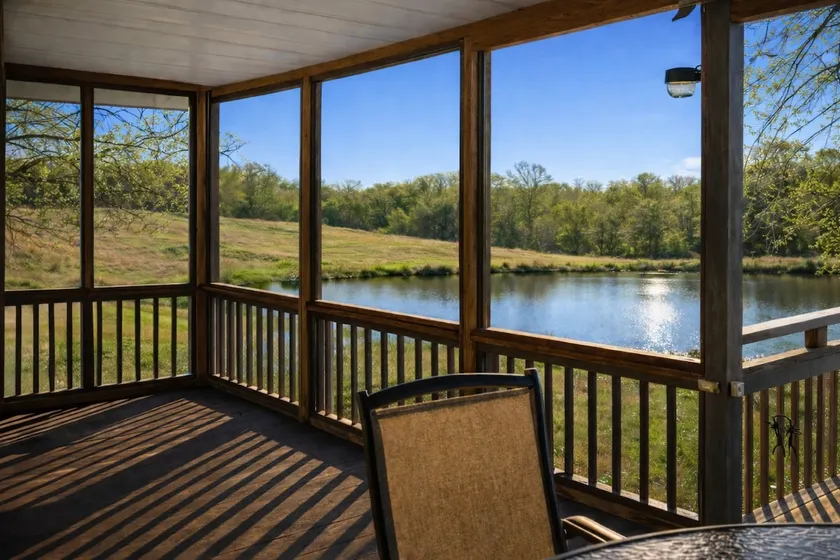 Pond View Loft | Fire Pit & Fishing | Sleeps 12 - Image 1