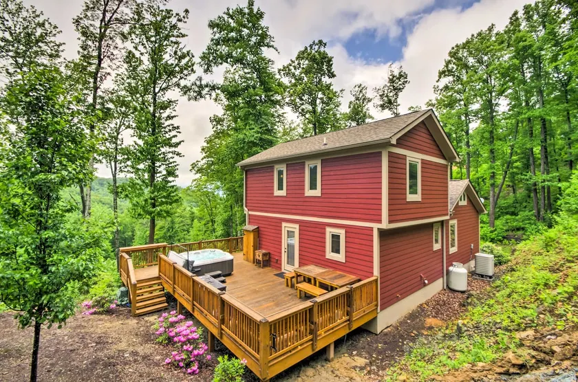 Mountain View Boone Home Close to Blue Ridge Pkwy! - Image 1