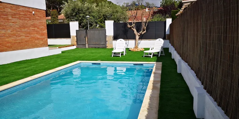 ROSERS - privat pool, chill out, grill, 10 min. fra stranden i bil. - Image 1