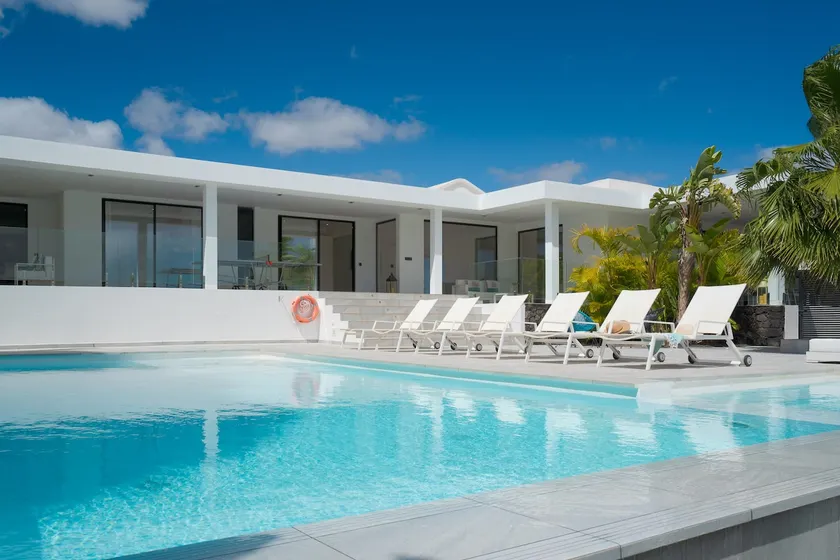 Cascada33 | Luxueuse villa de 4 chambres à cinq minutes de la plage - Image 1