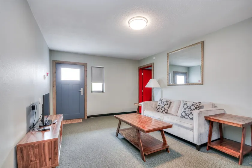 1BR with 2 beds and a kitchen on the 2nd floor - Image 1