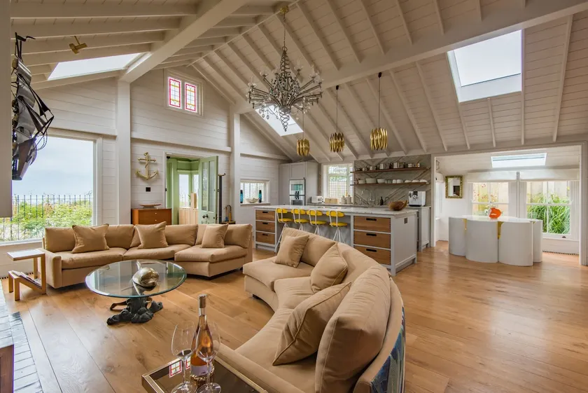 Luxurious coastal retreat - Downs Cottage - Image 1