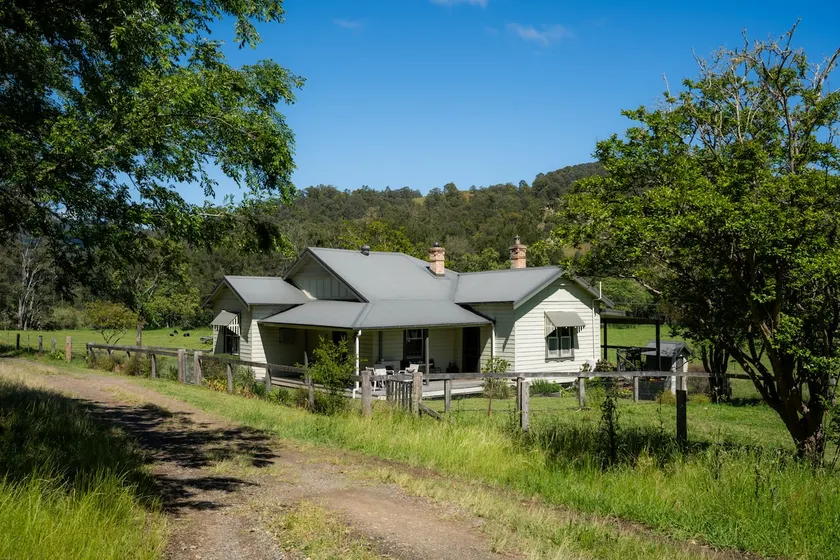 Bobby's Country Rental - Image 1