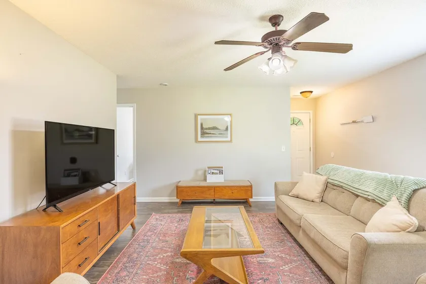 Cozy and Contemporary Villa 1 Mile from GSU - Image 1