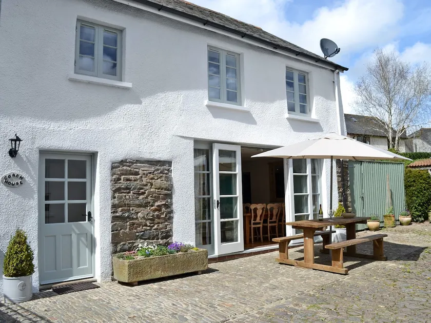 The Coach House - Image 1