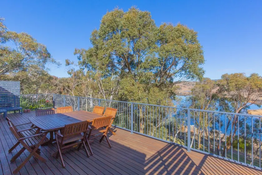 The Lakefront 69 Townsend Street - Image 1