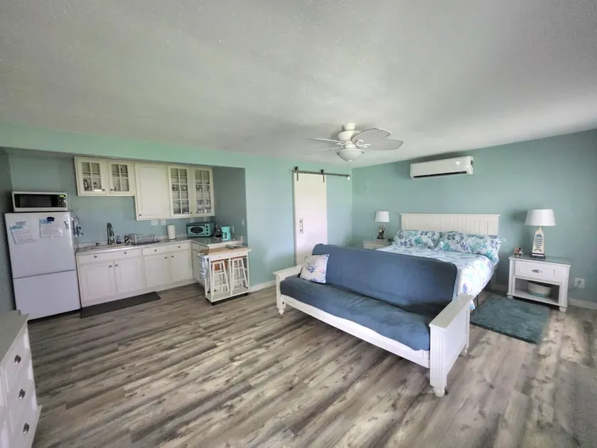 Fienile-Lusso-Bagno in camera con doccia-Vista mare parziale-Coastal Barndomi... - Image 1