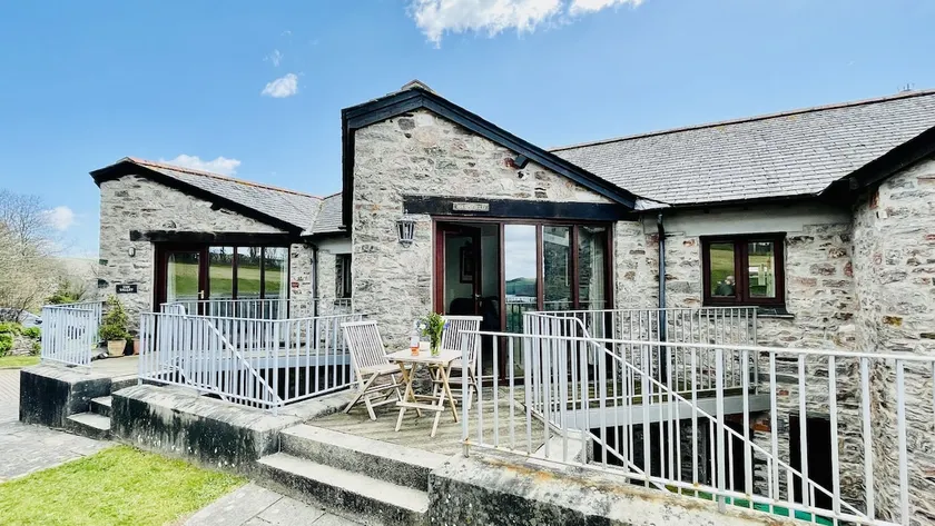 Barnfield - View, comfortable, parking - Image 1