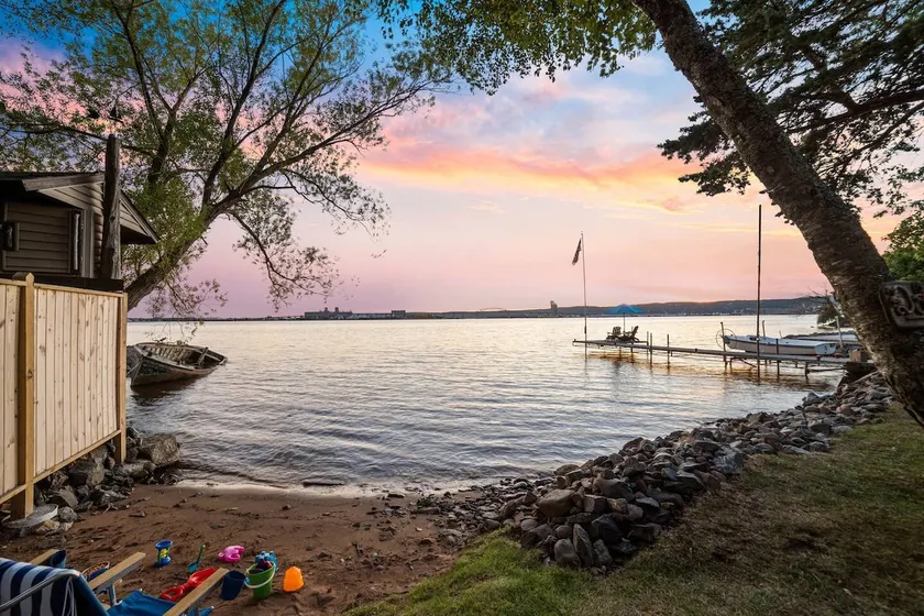 Park Point Retreat | Steps from Beach & Canal Park - Image 1
