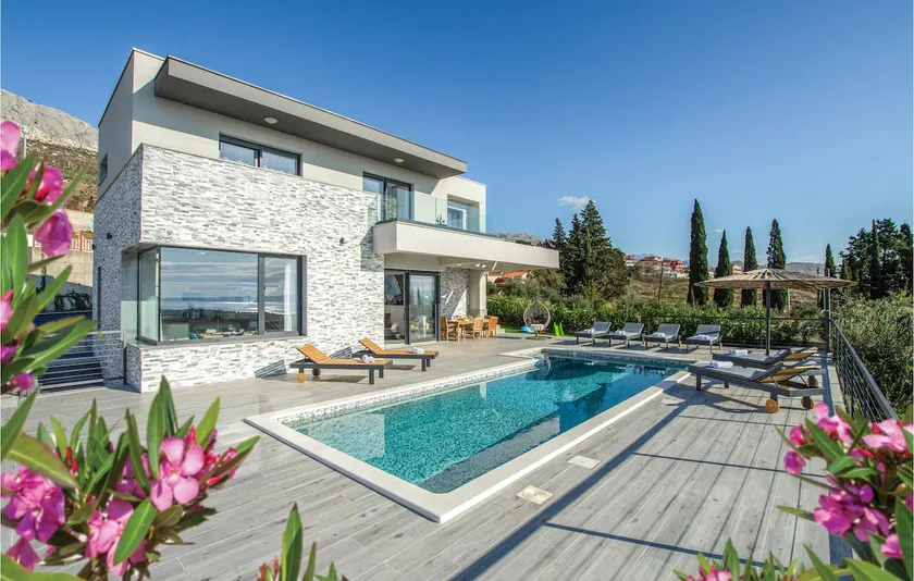 Gorgeous Home In Kucine - Image 1