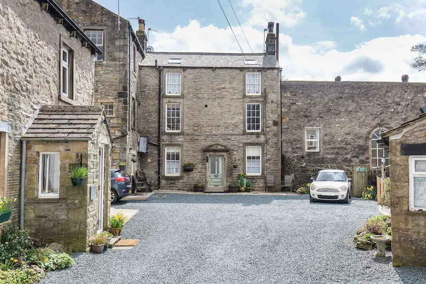 Fern House, Grassington; parking central et pourtant calme, élégance légère et d'époque - Image 1