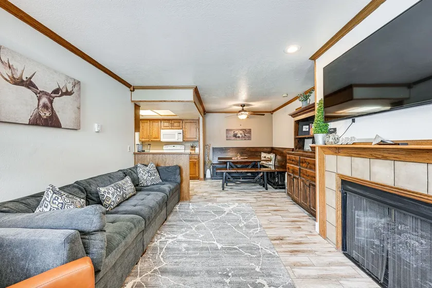 Brian Head Condo w/ Pool Access - Steps to Resort! - Image 1