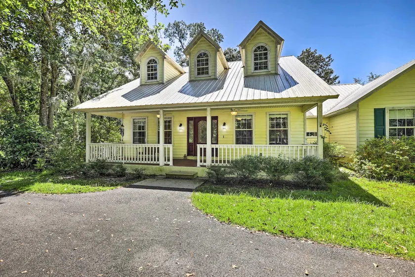 Charming Waldo Getaway Near Lake Santa Fe! - Image 1