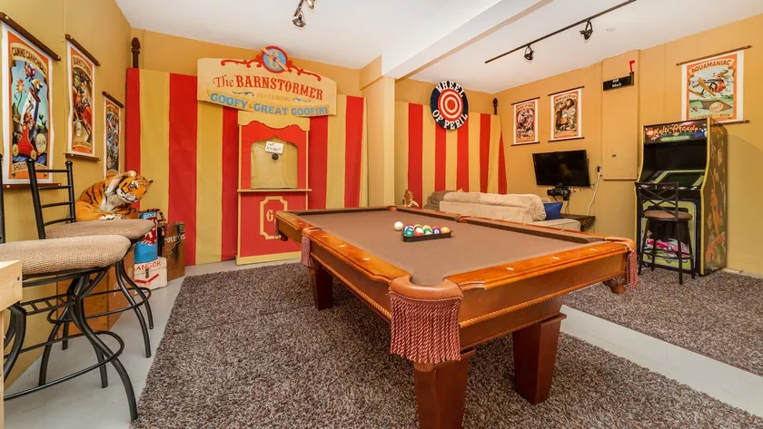 Windsor Hills Resort 5 Bedroom Updated Pool Home 5 Home - Image 1