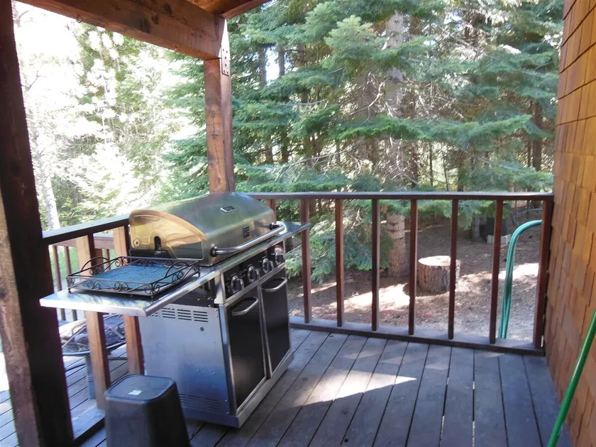 Perfect Little Cabin for Escaping to the Mountains - Image 1