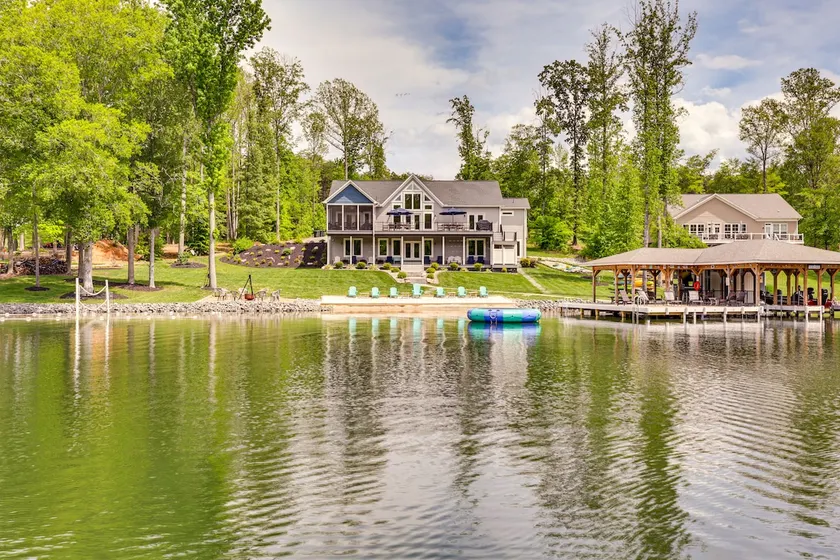 Waterfront Lake Anna Home w/ Dock, Beach & Kayaks! - Image 1