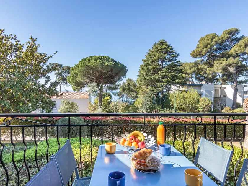 Apartment Beau Rivage by Interhome - Image 1