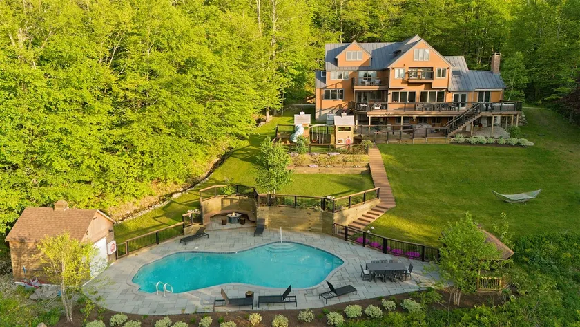 Secluded Luxury Stratton Lodge | Heated Pool - Image 1