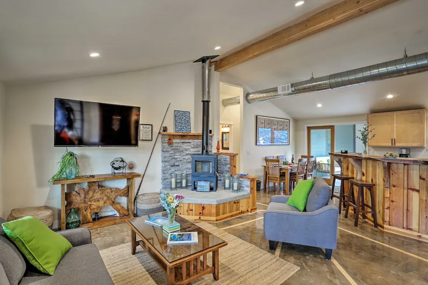 'Coastal Soul' Arcata Area California Home - Image 1