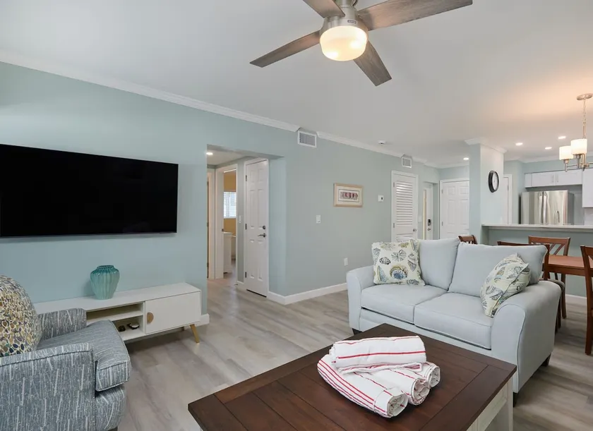 Villa Sanibel 2H - Image 1