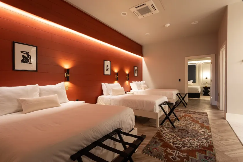Modern Spacious at Woolworth on Ave of the Arts 31 - Image 1