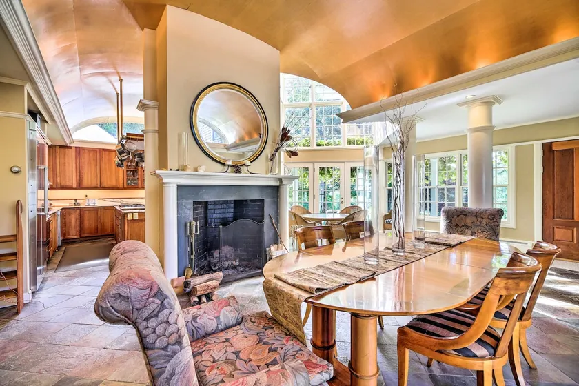 Lovely Brookfield Home w/ Private Deck & Views - Image 1